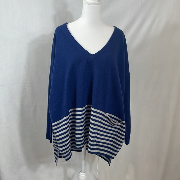 Vineyard Vines Sweater XS Relaxed Oversized Wool Cashmere Blend Navy EUC - Picture 8 of 11